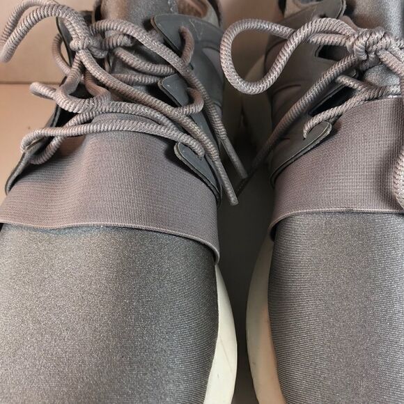 Adidas WMN'S TUBULAR VIRAL  - Picture 7 of 9